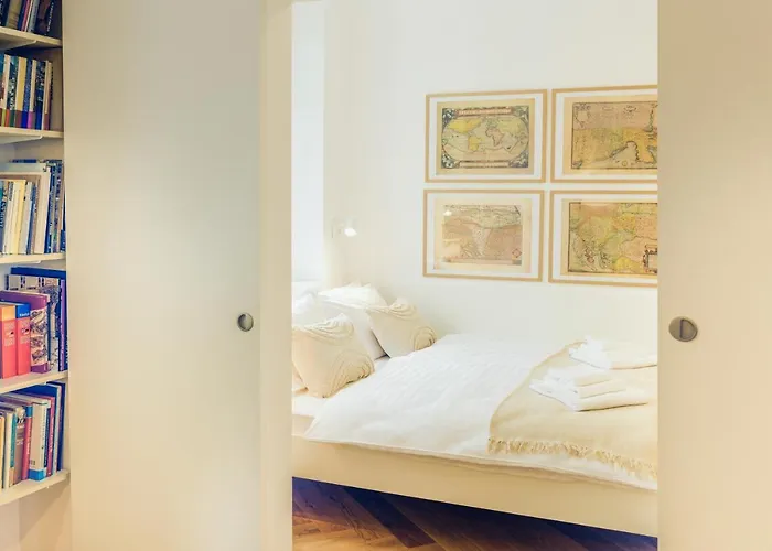 Stylish Apartment In Historical Center